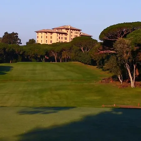 Apartment Valescure Prestigious Residence, 3 Golf Courses, & Sea Saint-Raphaël