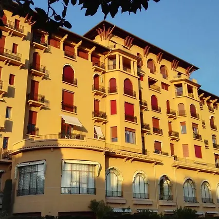 Apartment Valescure Prestigious Residence, 3 Golf Courses, & Sea