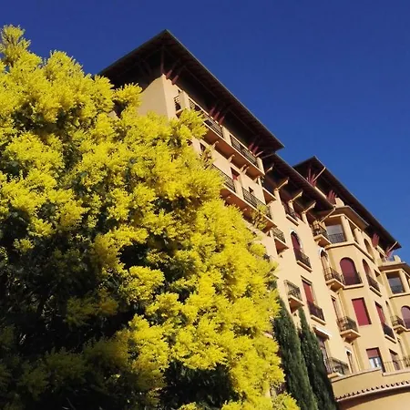 Valescure Prestigious Residence, 3 Golf Courses, & Sea Apartment Saint-Raphaël
