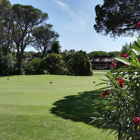 Valescure Prestigious Residence, 3 Golf Courses, & Sea Apartment